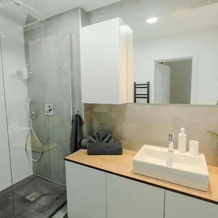 아파트 Urban Modern Flat *