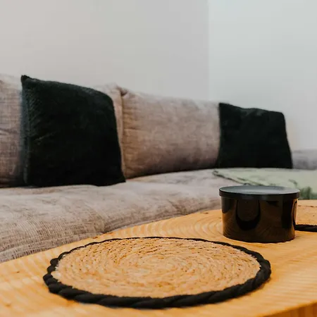 Urban Modern Flat *